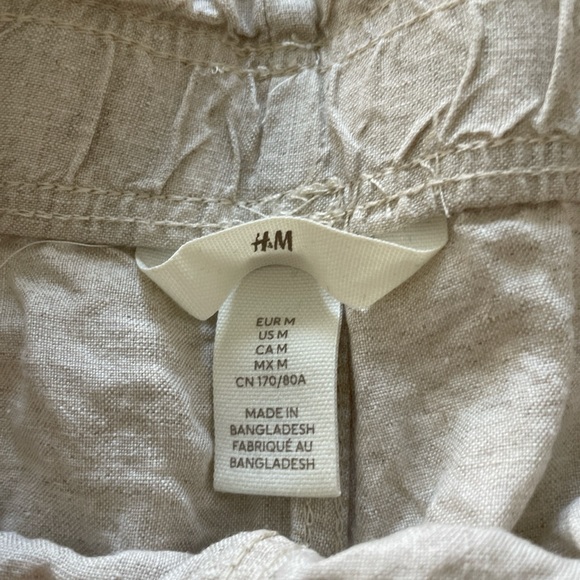 Linen Shorts - Picture 3 of 5